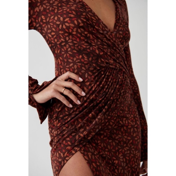 XL NWT Free People Shayla- Maxi wrap deep- v dress with thigh high slit.Size XL - Picture 4 of 12
